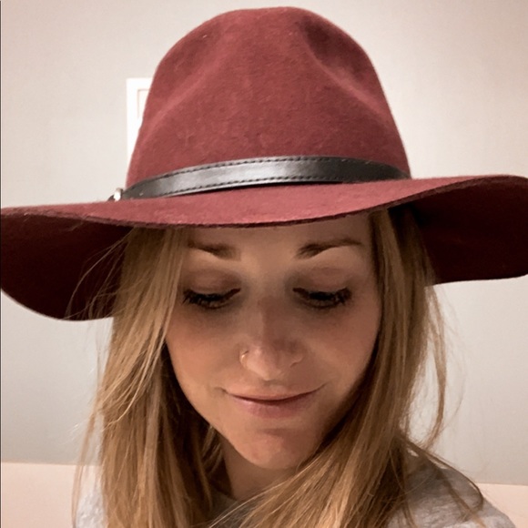 100% wool Wide brim burgundy hat - Picture 7 of 8